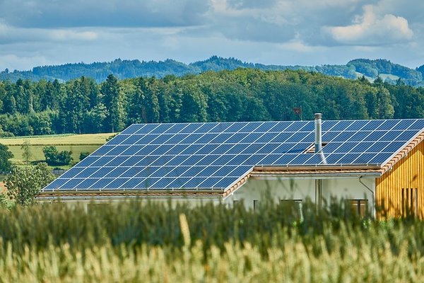 Panneaux solaires photovoltaïques : clients satisfaits et écoresponsables